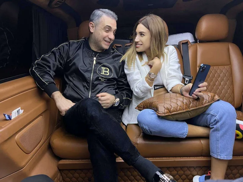 Röya Türkiyəyə getdi