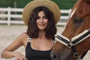 Nəsrin “Hello”nun siması oldu