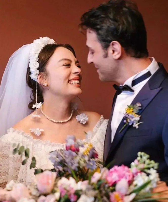 Demet qızına bu adı verəcək