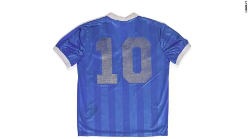 Maradonanın bu forması 10 milyona satılacaq