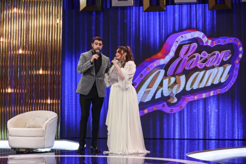 İlk efirində qızı Könülə sürpriz etdi