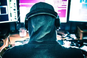 Türk məşhurların şəxsi informasiyaları internetə sızdı