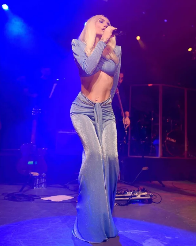 Gülşen də Bakıya gəlir