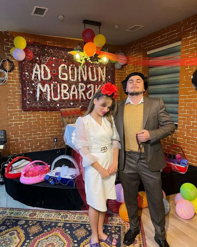 Blogerlərin “palatka” partisi!