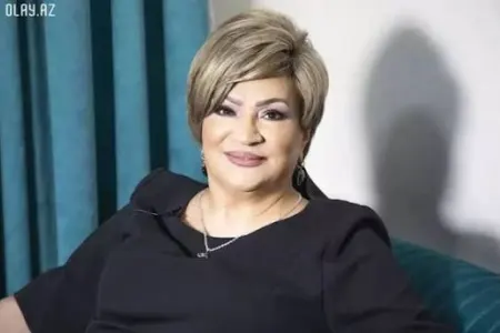 Afaq Bəşirqızı ad gününü qeyd edir