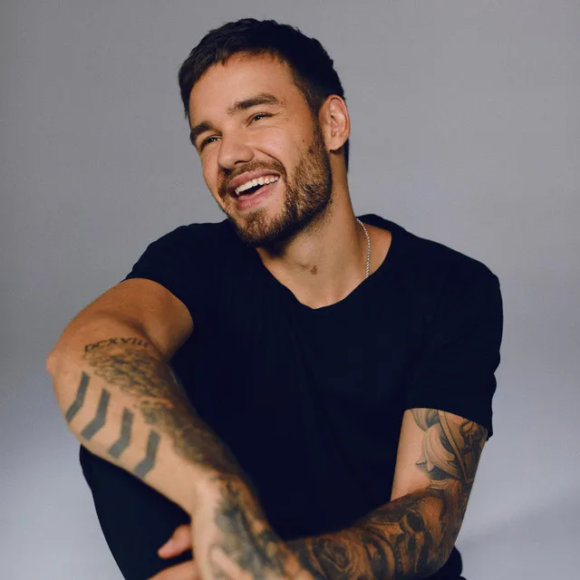 Liam Peynin vəfatından 1 il ötür...