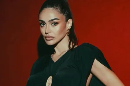 Elifdən Ebru Gündeşin eks-əriylə sevgililik iddiaları barədə açıqlama