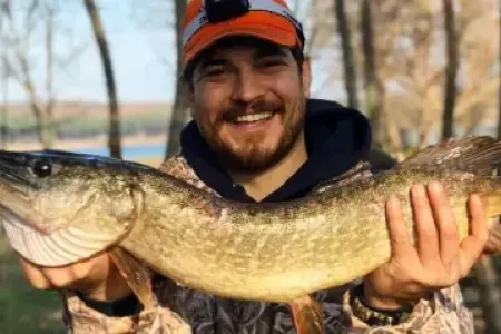 Çağatay Ulusoy yeni ev alıb