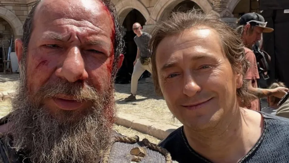 “Allah olmaq çətindir” - Kamranın yeni filmi