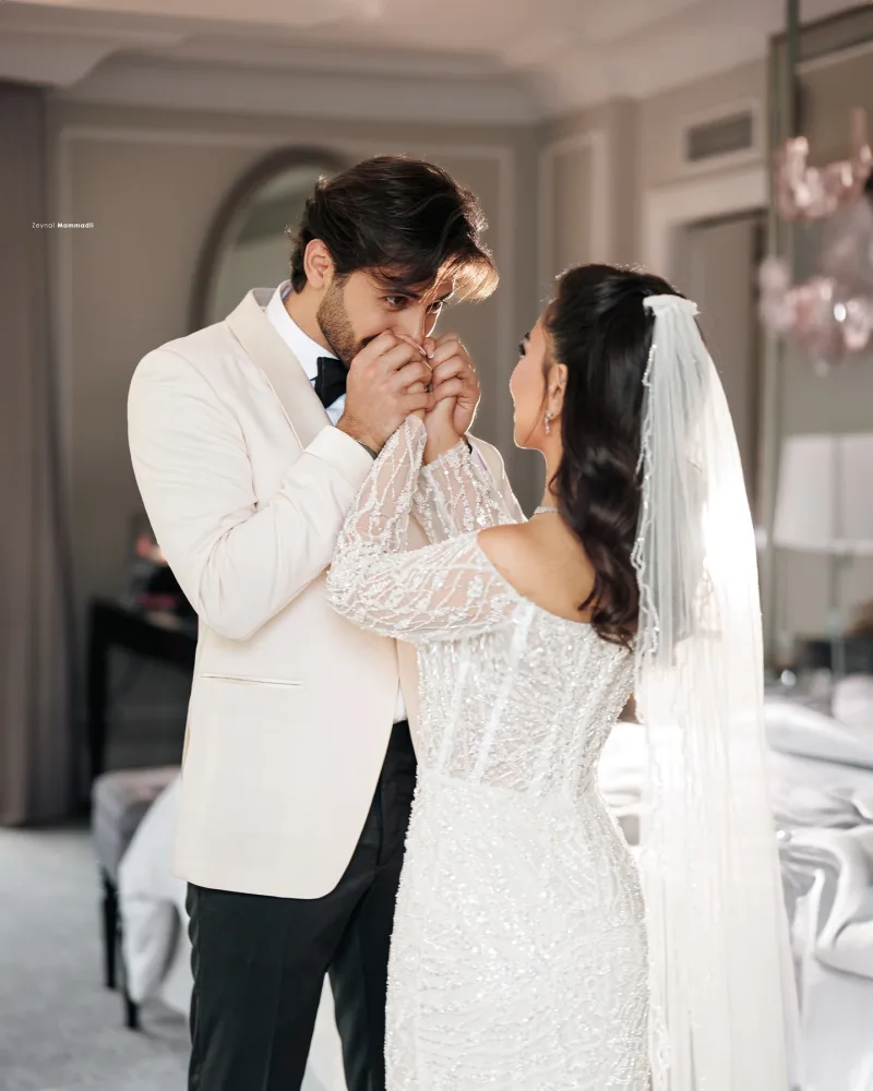 Asyayla Kənan toy libasında