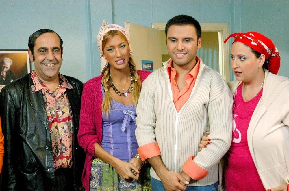 Sultanla Menekşe 21 il sonra...