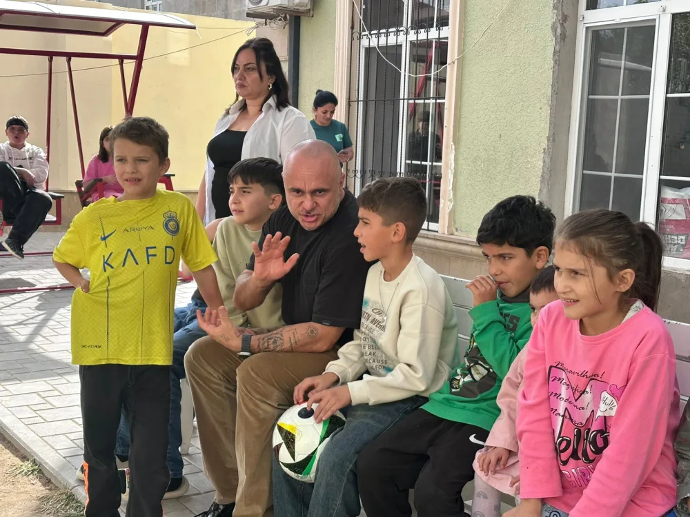 Miri Yusif doğum gününü kimsəsiz uşaqlarla keçirdi