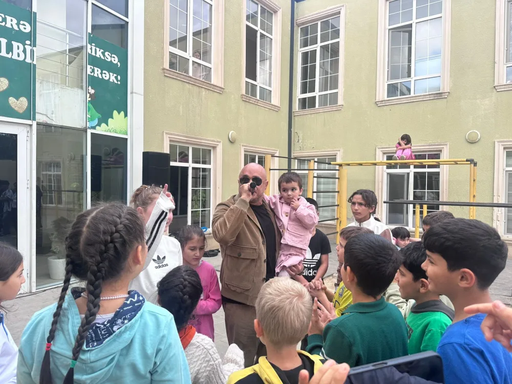Miri Yusif doğum gününü kimsəsiz uşaqlarla keçirdi