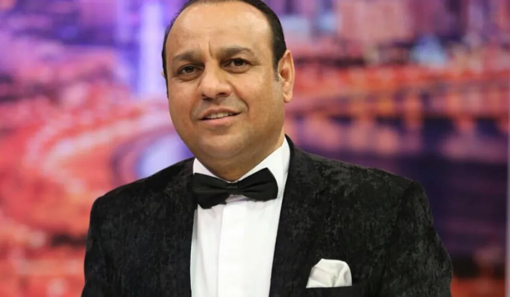 Atasından danışan Əməkdar artist kövrəldi