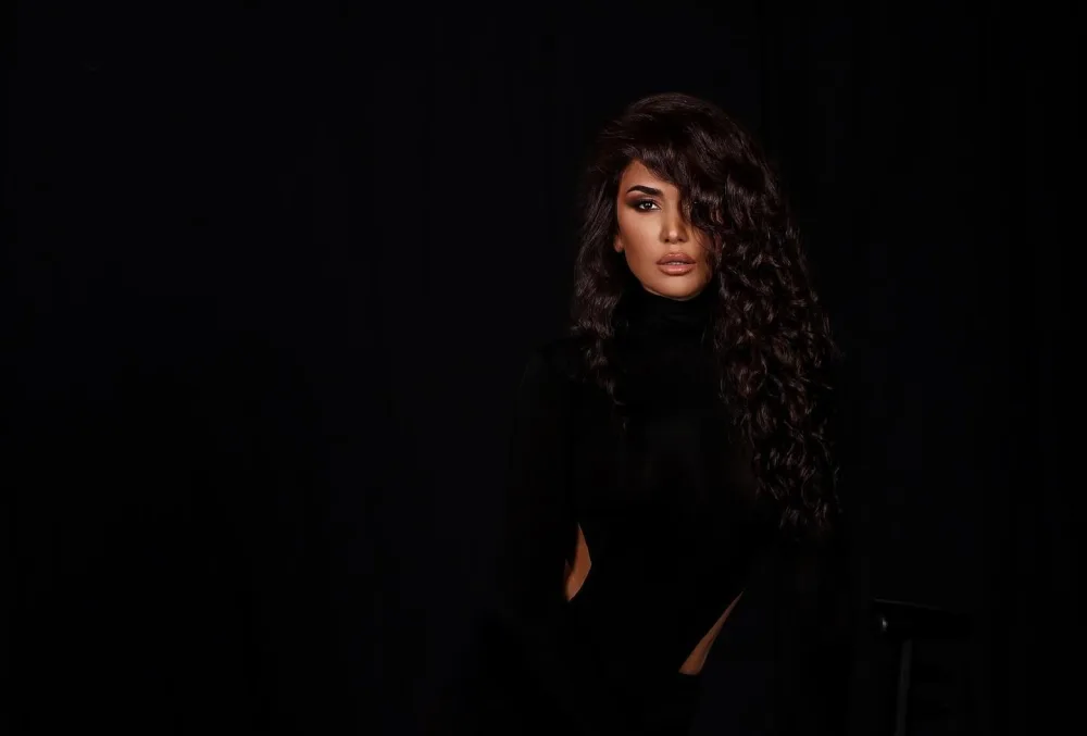 “Çirkini öpməyiblər, özünü namuslu sayıb”