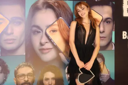 “Bez Bebek” serialının Yağmuru yeni filmdə