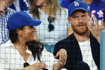 Şahzadə Herri və Meqan Markl birgə görüntüləndi