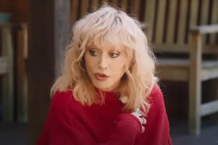 Puqaçova Bolqarıstana köçür