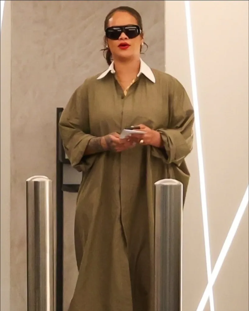 Rihanna uzun zaman sonra görüntüləndi