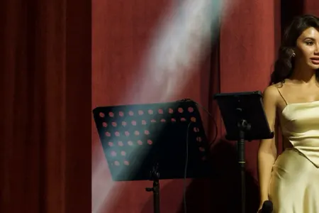 Vlada Axundova qəzada vəfat etdi