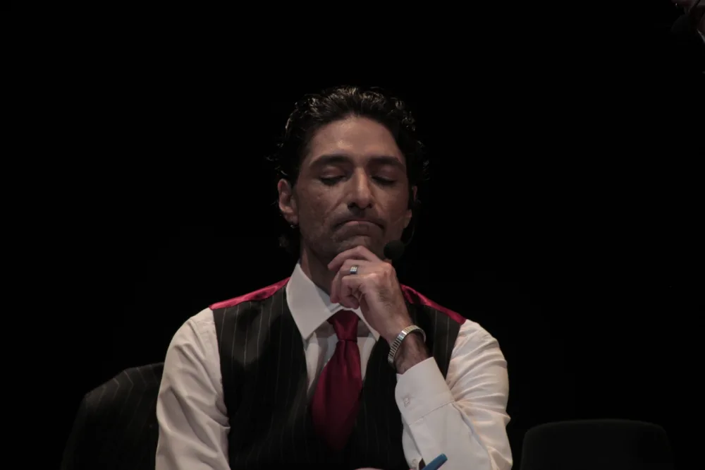 Caz, ehtiras və Dilarə Kazımova – Bakıda “Chicago” müzikli alqışlarla qarşılandı!