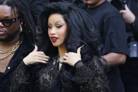 “3 aydır saçımı yumuram” - Kardi Bi