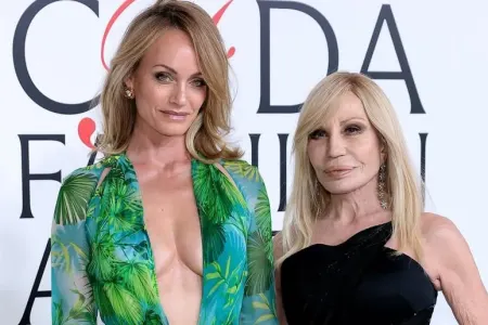 Məşhurlar “CFDA Fashion Awards” gecəsində