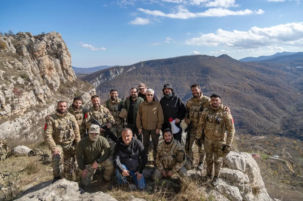 Anar Ələkbərov “44” filmi ilə bağlı paylaşım etdi