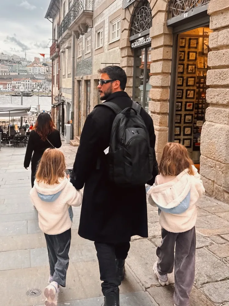 Boşanan cütlük birlikdə tətilə yollandı