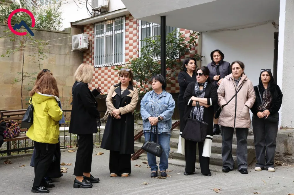 Vahid Əliyev dəfn olundu - Fotolar - Yenilənib