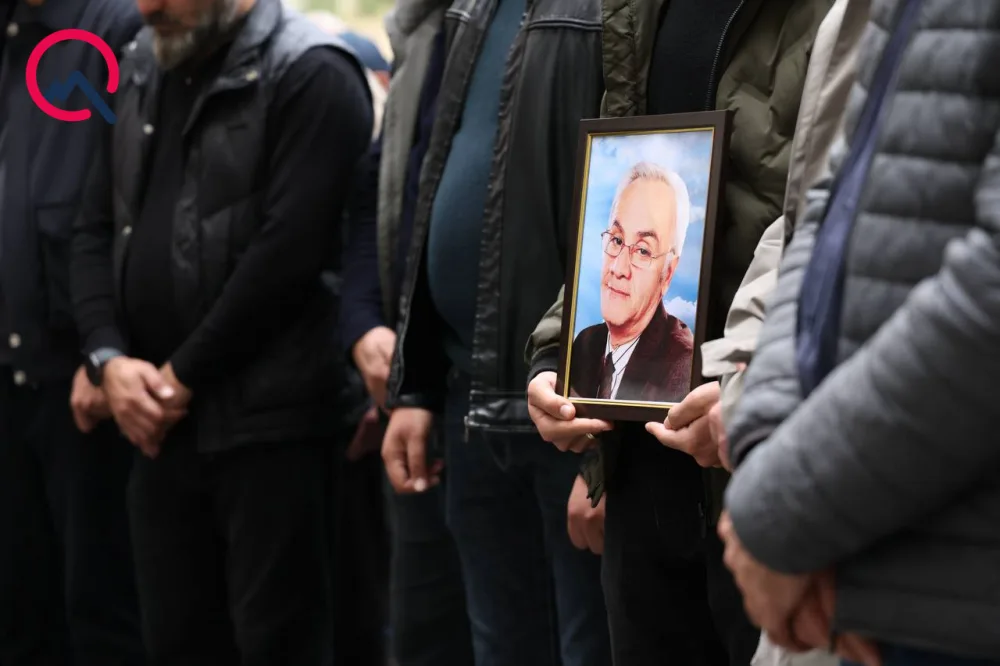 Vahid Əliyev dəfn olundu - Fotolar - Yenilənib