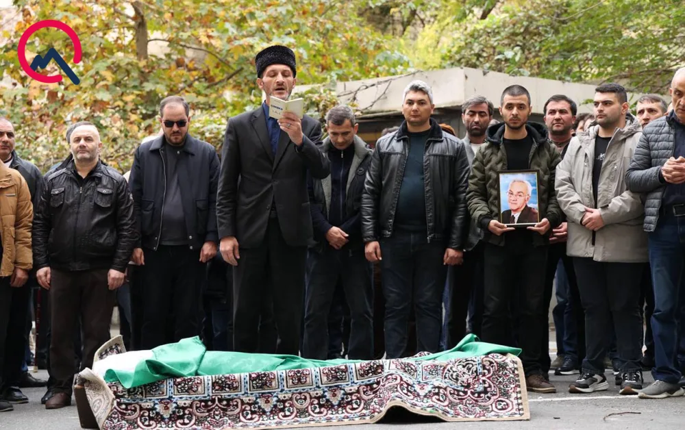 Vahid Əliyev dəfn olundu - Fotolar - Yenilənib