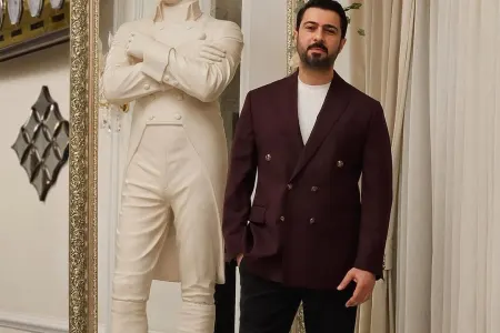 Namiq Qaraçuxurludan Zəfər Günü ilə bağlı paylaşım