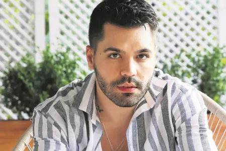 Emircan İğrek Bakıya gəlir