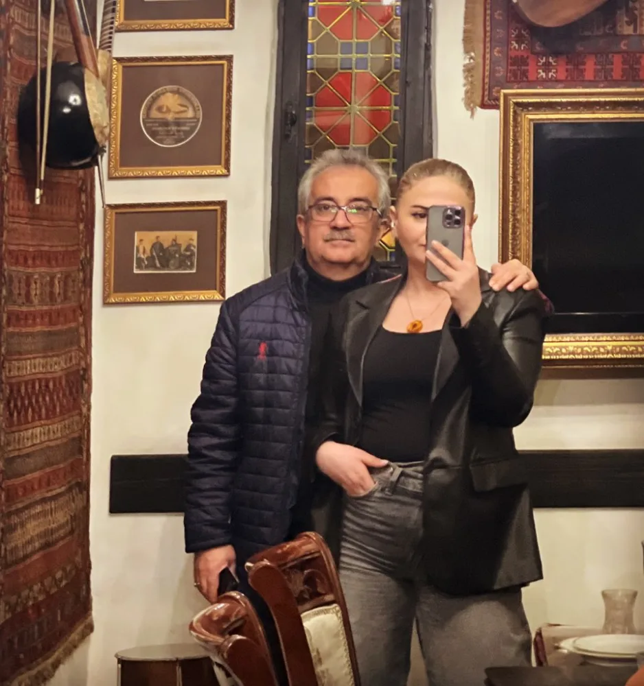  “Boşanıram ki, onu rahat buraxasınız” 