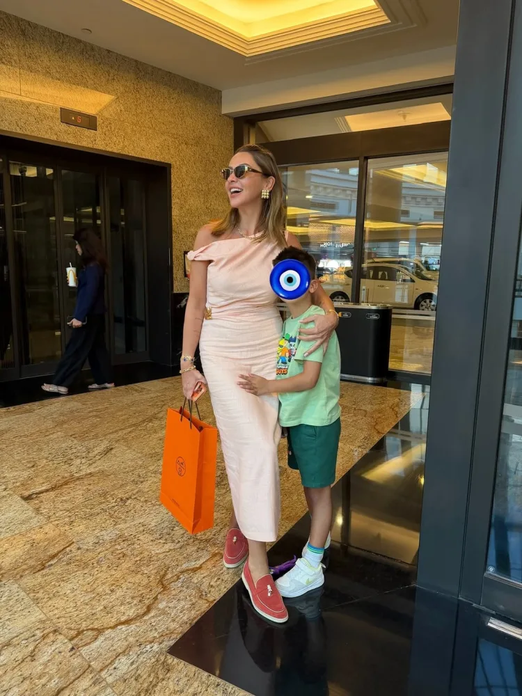 Qardaşı oğlunun ad gününü belə təbrik etdi