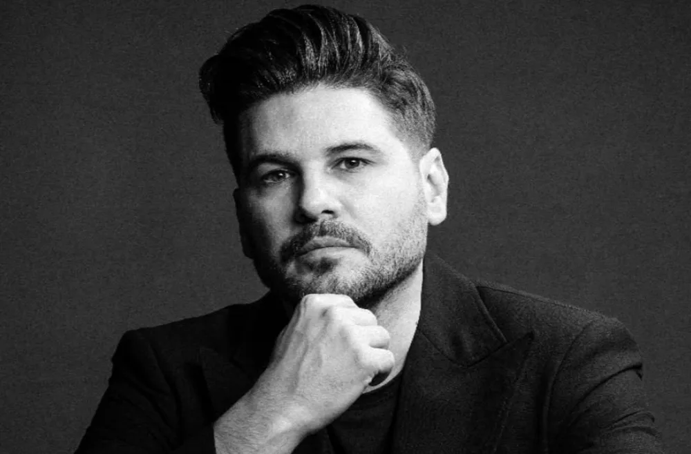 “Bəzən aktyorluq üçün darıxıram” – Tolgahan Sayışman