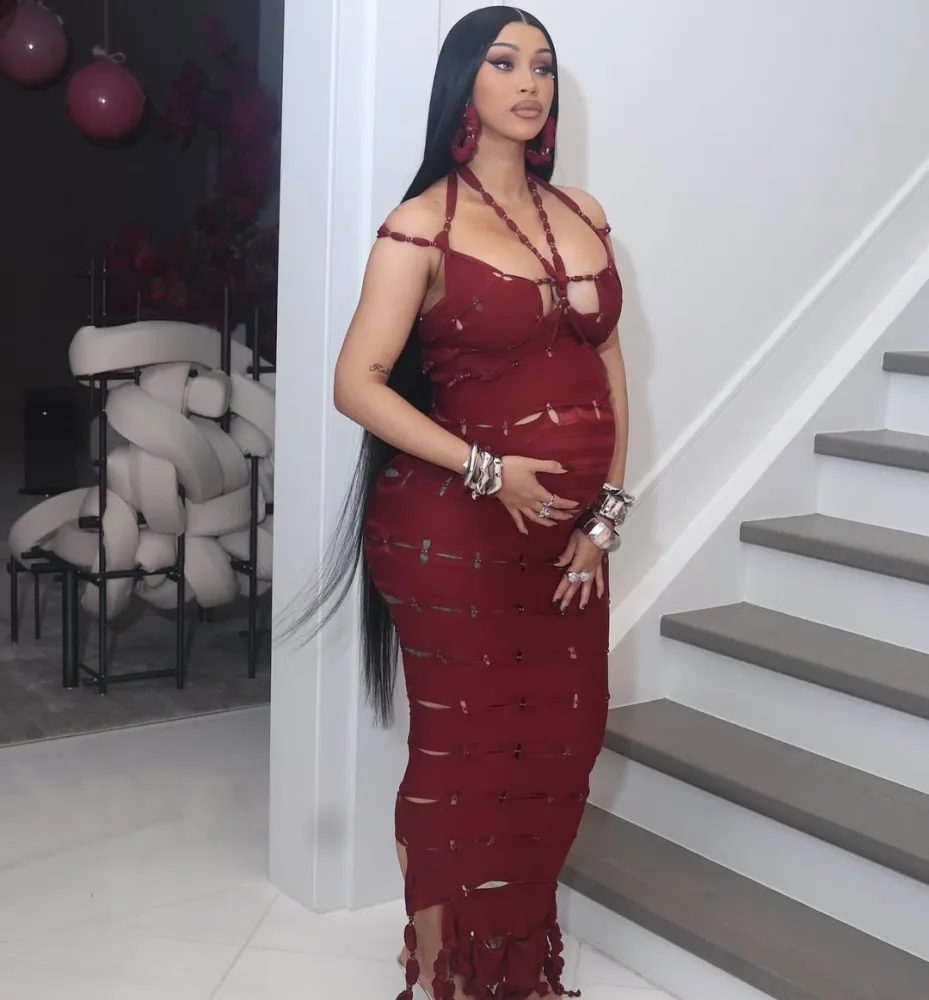  Kardi Bi 4-cü dəfə ana oldu