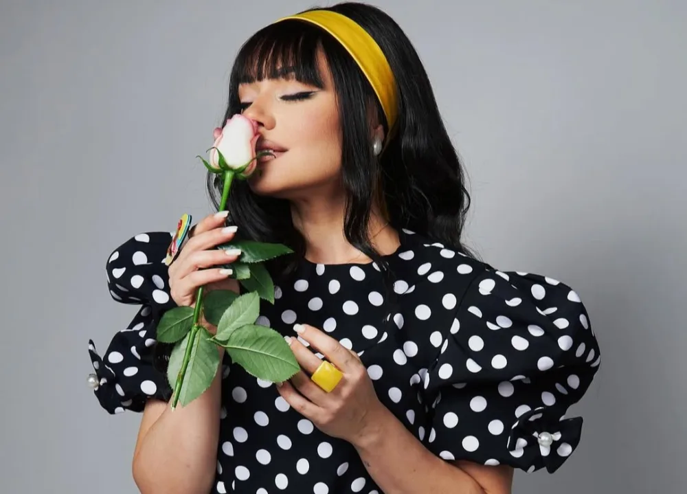  Samirə Əfəndi fərqli tərzi ilə diqqət çəkdi