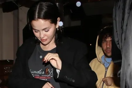 Selena həyat yoldaşı ilə görüntüləndi