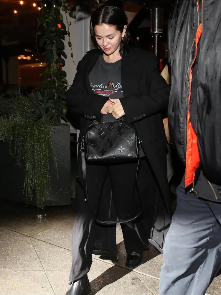 Selena həyat yoldaşı ilə görüntüləndi