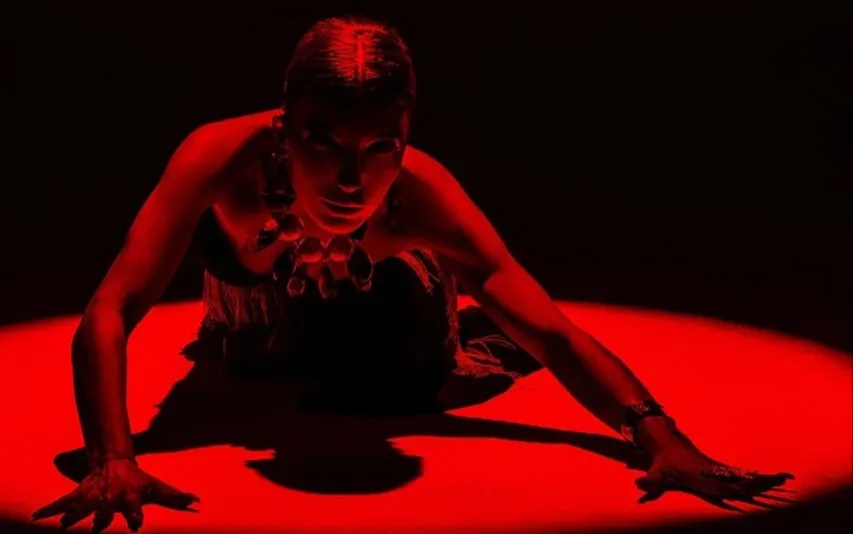 Dilarə fərqli fotosessiyası ilə diqqət çəkdi