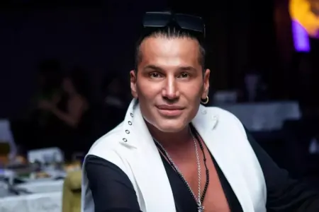 “Mən özüm trendəm”