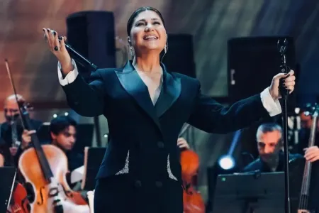 Sibel Can dinləyicilərinə təşəkkür etdi