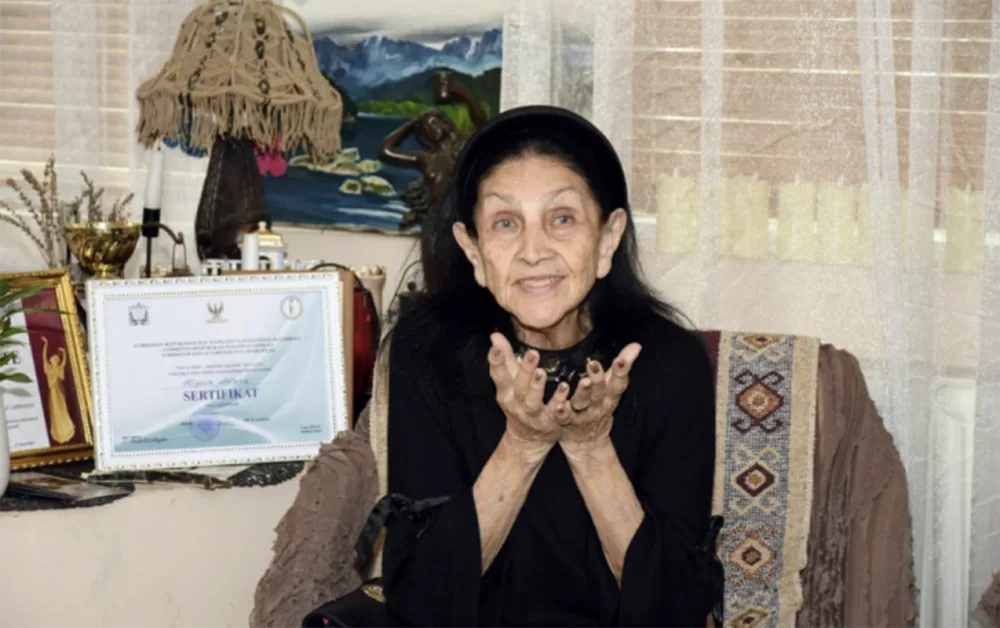 Roza Cəlilova 97 yaşında vəfat etdi