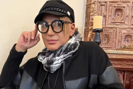 Pərəstişkarı ilə olan maraqlı hekayəni danışdı