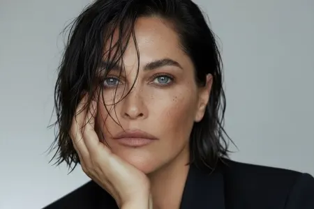 Ekranlara qayıdacağını açıqladı