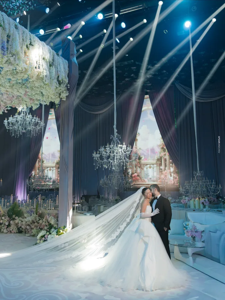 Nəcibənin toyudur!