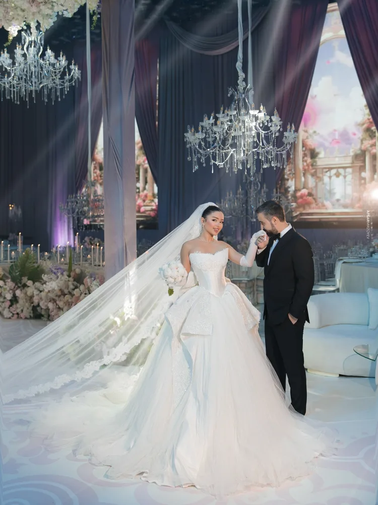 Nəcibənin toyudur!