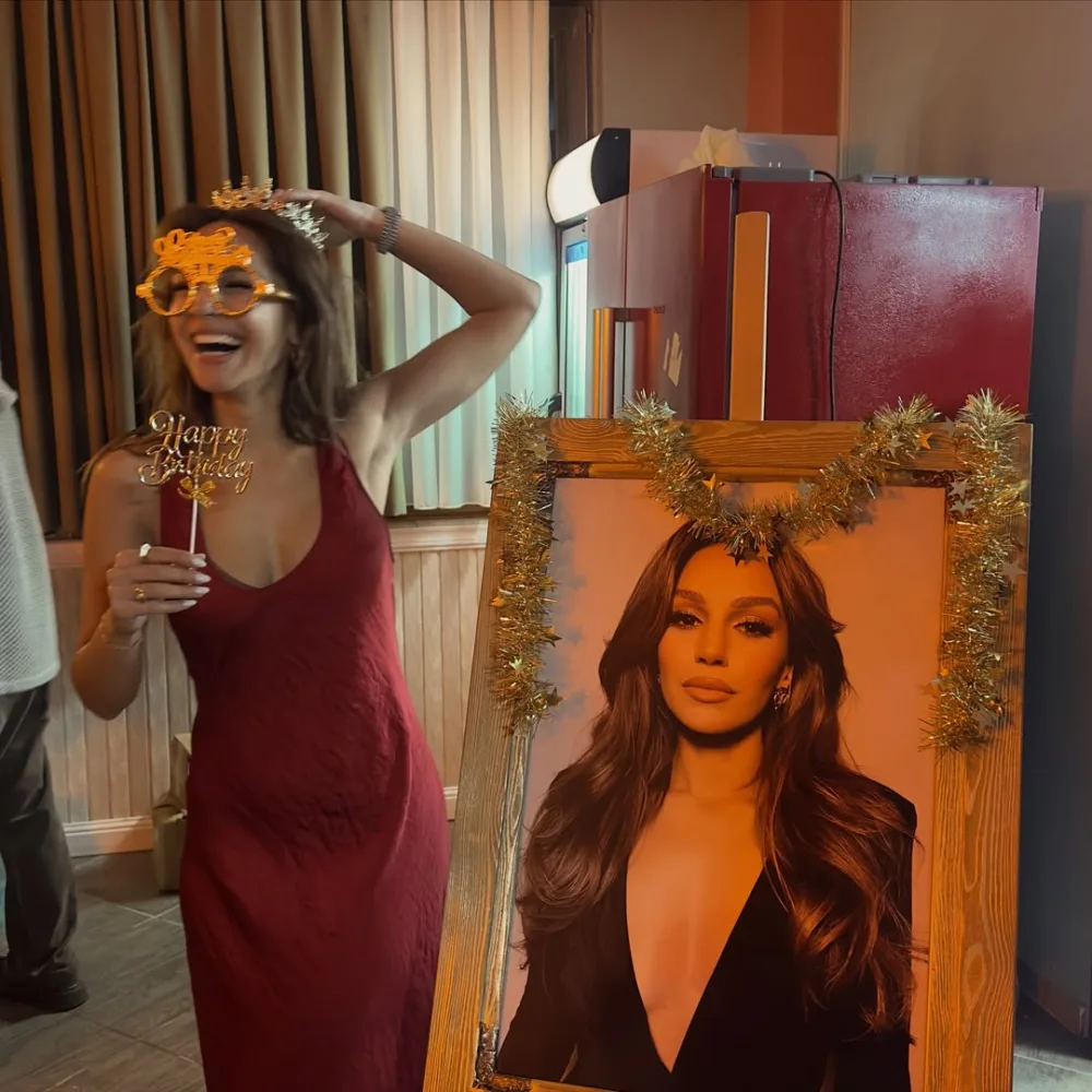 “Uzak şehir”in “Nare”si 31 yaşını belə qeyd edib